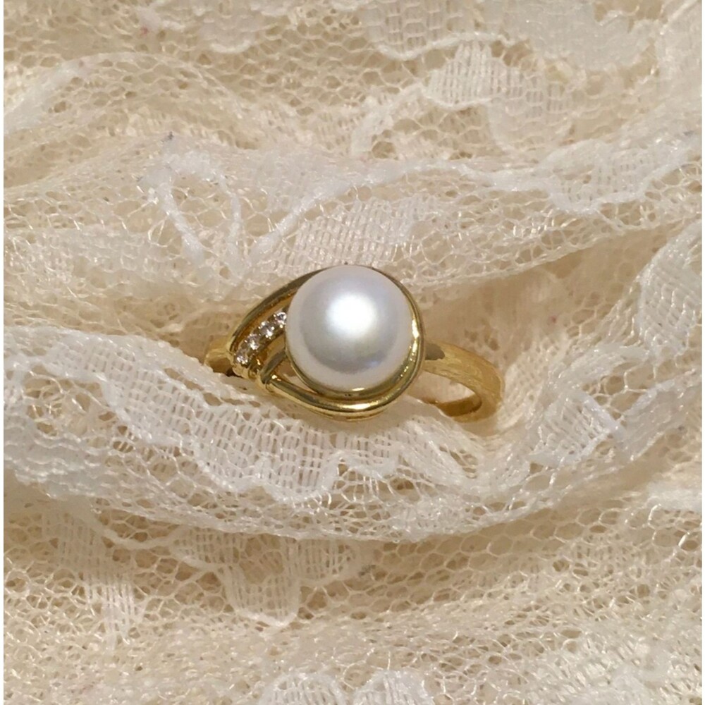 Pearl Ring Clear Stones Gold Tone marked 925 Size 8 adjustable